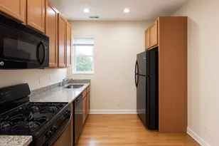 3348 W Wilson Ave, Chicago, IL 60625 - Photo 3