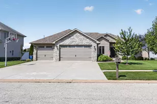 1955 Craftsman Ave, Bourbonnais, IL 60914 - Photo 3