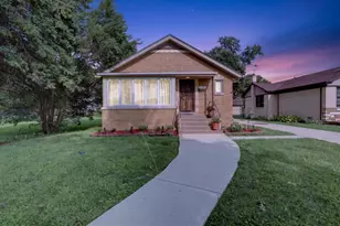 11701 S Bell Ave, Chicago, IL 60643 - Photo 1
