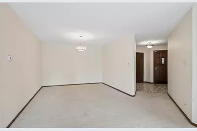 125 Boardwalk Place #201, Park Ridge, IL 60068 - Photo 9