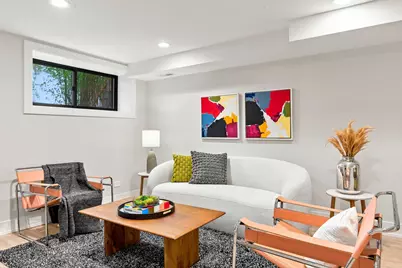 435 E 46th Place, Chicago, IL 60653 - Photo 21