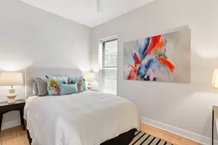 435 E 46th Pl, Chicago, IL 60653 - Photo 17