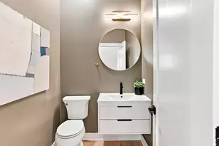 435 E 46th Pl, Chicago, IL 60653 - Photo 11
