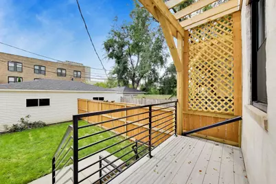 435 E 46th Place, Chicago, IL 60653 - Photo 27