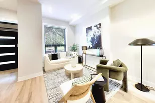 435 E 46th Pl, Chicago, IL 60653 - Photo 3