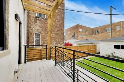 435 E 46th Place, Chicago, IL 60653 - Photo 29