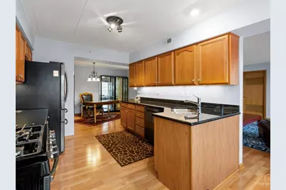 10600 Southwest Highway #303A, Chicago Ridge, IL 60415 - Photo 7