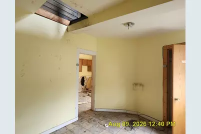 8127 S Burnham Avenue, Chicago, IL 60617 - Photo 15