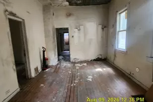 8127 S Burnham Ave, Chicago, IL 60617 - Photo 5
