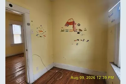 8127 S Burnham Avenue, Chicago, IL 60617 - Photo 11