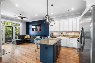 2358 N Damen Avenue #A1, Chicago, IL 60647 - Photo 5
