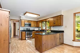 724 Arlington Ave, Naperville, IL 60565 - Photo 9