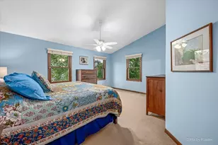4402 Fox Creek Dr, Crystal Lake, IL 60012 - Photo 25