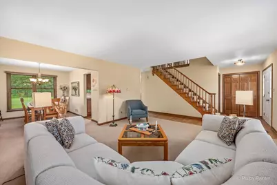 4402 Fox Creek Drive, Crystal Lake, IL 60012 - Photo 9
