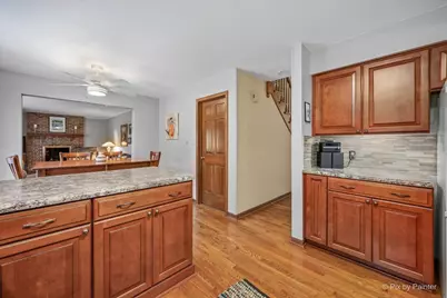 4402 Fox Creek Drive, Crystal Lake, IL 60012 - Photo 13