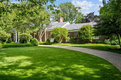 675 E Woodland Road, Lake Forest, IL 60045 - Photo 3