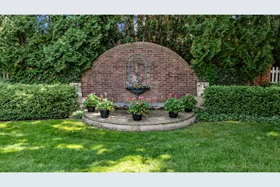 675 E Woodland Road, Lake Forest, IL 60045 - Photo 51
