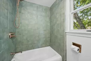 1315 Leonard Pl, Evanston, IL 60201 - Photo 21