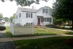 943 S Charlotte St, Lombard, IL 60148 - Photo 1
