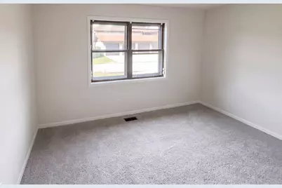4133 W 193rd Street, Country Club Hills, IL 60478 - Photo 17