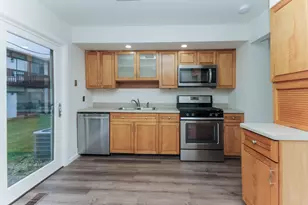 4133 W 193rd St, Country Club Hills, IL 60478 - Photo 9