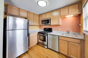 7533 N Damen Ave, Chicago, IL 60645 - Photo 17