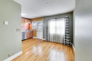 7533 N Damen Ave, Chicago, IL 60645 - Photo 13