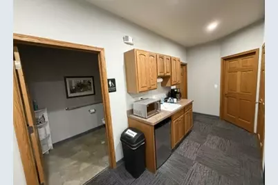 659 Ridgeview Drive, McHenry, IL 60050 - Photo 9