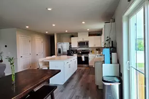 1747 Goldenrod Turn, Dekalb, IL 60115 - Photo 5