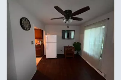 1S255 Dillon Lane, Villa Park, IL 60181 - Photo 3