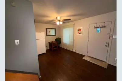 1S255 Dillon Lane, Villa Park, IL 60181 - Photo 5