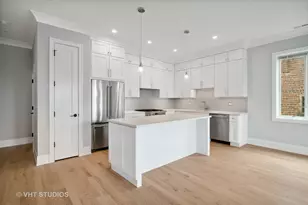 4819 N Ashland Ave, Chicago, IL 60640 - Photo 5