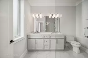 4819 N Ashland Ave, Chicago, IL 60640 - Photo 9