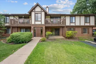 221 Uteg St, Crystal Lake, IL 60014 - Photo 1