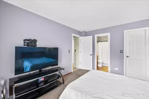 221 Uteg St, Crystal Lake, IL 60014 - Photo 13