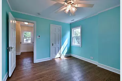 2147 N 78th Avenue, Elmwood Park, IL 60707 - Photo 25