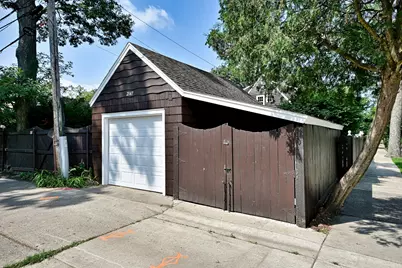 2147 N 78th Avenue, Elmwood Park, IL 60707 - Photo 43