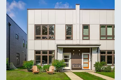 1118 Pitner Avenue, Evanston, IL 60202 - Photo 1