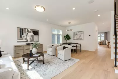 1118 Pitner Avenue, Evanston, IL 60202 - Photo 3