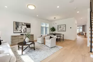 1118 Pitner Ave, Evanston, IL 60202 - Photo 3