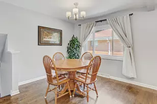 2534 Kensington Ave, Westchester, IL 60154 - Photo 7