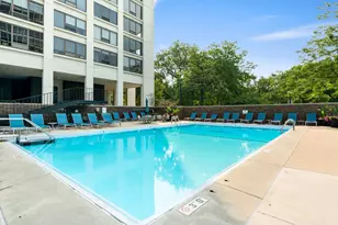 2800 N Lake Shore Dr, Chicago, IL 60657 - Photo 11