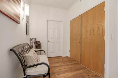 1479 N Milwaukee Avenue #307, Libertyville, IL 60048 - Photo 3