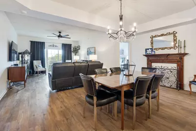 1479 N Milwaukee Avenue #307, Libertyville, IL 60048 - Photo 11