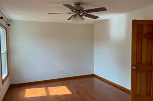 2135 Derby Ct, Wheaton, IL 60189 - Photo 9