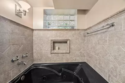 8121 S Fairfield Avenue, Chicago, IL 60652 - Photo 15