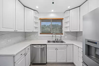 8121 S Fairfield Avenue, Chicago, IL 60652 - Photo 11