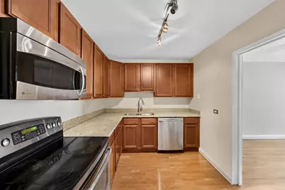3930 N Pine Grove Avenue #1810, Chicago, IL 60613 - Photo 7