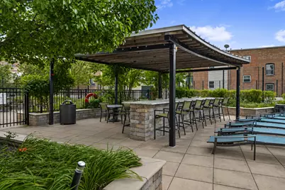 3930 N Pine Grove Avenue #1810, Chicago, IL 60613 - Photo 11