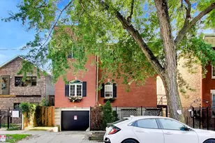 1733 W Crystal St, Chicago, IL 60622 - Photo 1